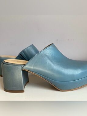 INTENTIONALLY BLANK Blue Leather Block Heel Mules